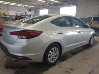 2019 Hyundai Elantra SE with VIN 5NPD74LF2KH443616, listed as a IAAI auction lot 43536168 with 28,332 mi miles and . Bid and sale history available at DreamBid. Image 4.