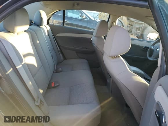 ✅ 2011 Chevrolet Malibu 1LS • VIN: 1G1ZB5E12BF195110 • Lot: 79455744. Listed on Copart with 118,274 mi. Free auction sales archive from the USA and detailed vehicle history report at DreamBid. Image 10.