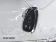 ✅ 2018 Chevrolet Equinox LT • VIN: 2GNAXJEV3J6327132 • Лот: 43210170. Опубликован ранее на IAAI с пробегом 83 203 миль. Бесплатный доступ к архиву аукционных продаж из США и подробный отчёт об истории автомобиля на DreamBid. Изображение 11.