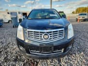✅ 2014 Cadillac SRX Performance Collection • VIN: 3GYFNCE36ES654429 • Lot: 90144925. Wystawiony na Copart z przebiegiem 182 516 mil. Bezpłatny archiwum sprzedaży aukcyjnych z USA i szczegółowy raport historii pojazdu na DreamBid. Zdjęcie 5.