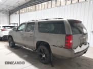 ✅ 2011 Chevrolet Suburban LT • VIN: 1GNSKJE38BR122221 • Lot: 43849920. Listed on IAAI with 177,672 mi. Free auction sales archive from the USA and detailed vehicle history report at DreamBid. Image 3.