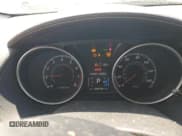 ✅ 2012 Mitsubishi Outlander SE • VIN: JA4AS3AWXCU003952 • Lot: 68189355. Wystawiony na Copart z przebiegiem 208 104 mil. Bezpłatny archiwum sprzedaży aukcyjnych z USA i szczegółowy raport historii pojazdu na DreamBid. Zdjęcie 9.