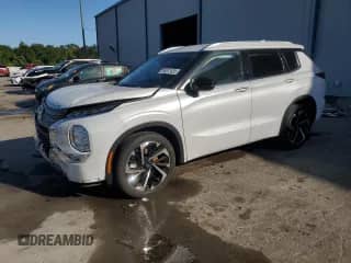 2024 Mitsubishi Outlander SEL with VIN JA4J3WA84RZ019415, listed as a Copart auction lot 65317635 with 6,306 mi miles and Salvage title. Bid and sale history available at DreamBid. Image 1.