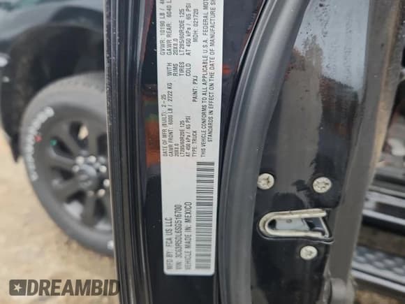 ✅ 2025 Ram 2500 • VIN: 3C63R5DL6SG516700 • Lot: 66202605. Wystawiony na Copart z przebiegiem Nie podano. Bezpłatny archiwum sprzedaży aukcyjnych z USA i szczegółowy raport historii pojazdu na DreamBid. Zdjęcie 12.