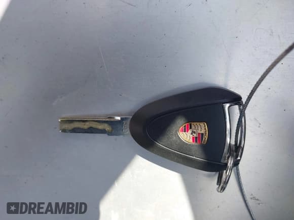 ✅ 2006 Porsche 911 Carrera 997 • VIN: WP0AA299X6S715220 • Lot: 42049905. Wystawiony na IAAI z przebiegiem 85 649 mil. Bezpłatny archiwum sprzedaży aukcyjnych z USA i szczegółowy raport historii pojazdu na DreamBid. Zdjęcie 11.