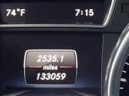 ✅ 2014 Mercedes-Benz GL 450 • VIN: 4JGDF7CE1EA281318 • Lot: 43270018. Wystawiony na IAAI z przebiegiem 133 059 mil. Bezpłatny archiwum sprzedaży aukcyjnych z USA i szczegółowy raport historii pojazdu na DreamBid. Zdjęcie 16.