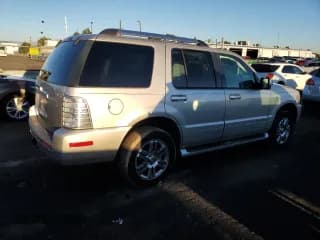 ✅ 2008 Mercury Mountaineer Premier • VIN: 4M2EU48898UJ07221 • Lot: 73146034. Wystawiony na Copart z przebiegiem 137 871 mil. Bezpłatny archiwum sprzedaży aukcyjnych z USA i szczegółowy raport historii pojazdu na DreamBid. Zdjęcie 3.