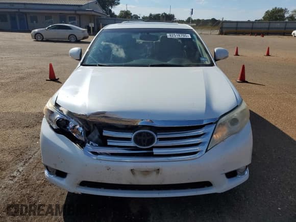 ✅ 2012 Toyota Avalon Limited • VIN: 4T1BK3DB8CU442260 • Lot: 82518705. Listed on Copart with 294,732 mi. Free auction sales archive from the USA and detailed vehicle history report at DreamBid. Image 5.