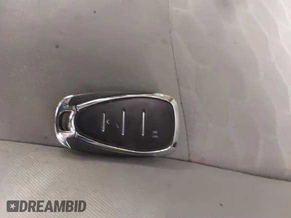 ✅ 2019 Chevrolet Equinox LT • VIN: 2GNAXTEV2K6256647 • Лот: 39651756. Опубликован ранее на IAAI с пробегом 168 379 миль. Бесплатный доступ к архиву аукционных продаж из США и подробный отчёт об истории автомобиля на DreamBid. Изображение 11.