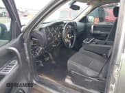 ✅ 2007 Chevrolet Silverado 1500 1LT • VIN: 2GCEC13J271510467 • Lot: 42184998. Wystawiony na IAAI z przebiegiem 258 558 mil. Bezpłatny archiwum sprzedaży aukcyjnych z USA i szczegółowy raport historii pojazdu na DreamBid. Zdjęcie 5.