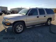 ✅ 2005 Chevrolet Suburban LT • VIN: 3GNEC16Z75G241623 • Лот: 77765474. Опубликован ранее на Copart с пробегом 200 659 миль. Бесплатный доступ к архиву аукционных продаж из США и подробный отчёт об истории автомобиля на DreamBid. Изображение 1.