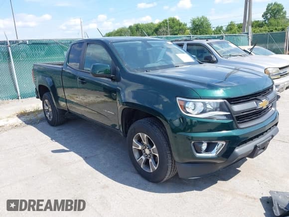 ✅ 2016 Chevrolet Colorado 4WD Z71 • VIN: 1GCHTDEA2G1100012 • Лот: 42937248. Опубликован ранее на IAAI с пробегом 146 913 миль. Бесплатный доступ к архиву аукционных продаж из США и подробный отчёт об истории автомобиля на DreamBid. Изображение 1.