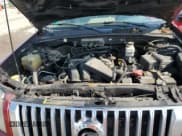 ✅ 2008 Mercury Mariner • VIN: 4M2CU81128KJ17158 • Lot: 63033334. Wystawiony na Copart z przebiegiem 174 624 mil. Bezpłatny archiwum sprzedaży aukcyjnych z USA i szczegółowy raport historii pojazdu na DreamBid. Zdjęcie 11.