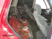 ✅ 2000 Honda CR-V LX • VIN: JHLRD2847YS007240 • Lot: 68998225. Wystawiony na Copart z przebiegiem 198 640 mil. Bezpłatny archiwum sprzedaży aukcyjnych z USA i szczegółowy raport historii pojazdu na DreamBid. Zdjęcie 11.