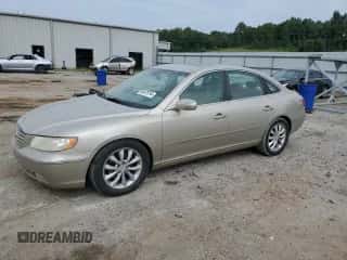 2008 Hyundai Azera Limited z VIN KMHFC46F68A321594, wystawiony jako Copart lot #66978794 z przebiegiem 211 321 mil mil oraz Szkoda całkowita • Salvage title. Historia ofert i sprzedaży dostępna na DreamBid. Obrazek 1.