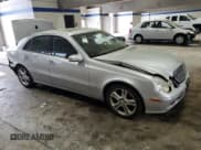 ✅ 2005 Mercedes-Benz E 500 • VIN: WDBUF83J25X170070 • Lot: 51782715. Listed on Copart with 271,606 mi. Free auction sales archive from the USA and detailed vehicle history report at DreamBid. Image 4.