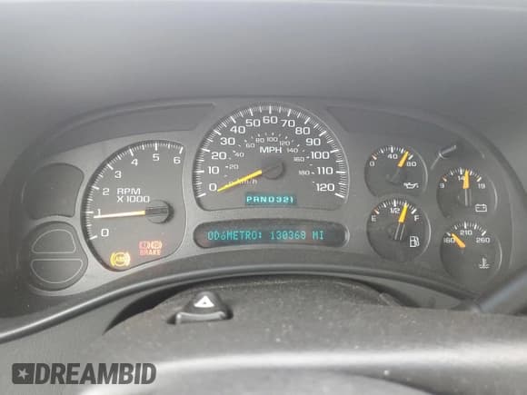 ✅ 2003 Chevrolet Suburban LT • VIN: 3GNFK16Z33G166665 • Lot: 64256954. Wystawiony na Copart z przebiegiem 130 368 mil. Bezpłatny archiwum sprzedaży aukcyjnych z USA i szczegółowy raport historii pojazdu na DreamBid. Zdjęcie 9.