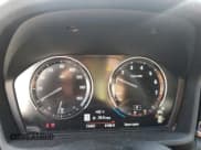 ✅ 2021 BMW X1 xDrive28i • VIN: WBXJG9C08M5S80181 • Lot: 84655905. Wystawiony na Copart z przebiegiem 74 401 mil. Bezpłatny archiwum sprzedaży aukcyjnych z USA i szczegółowy raport historii pojazdu na DreamBid. Zdjęcie 9.