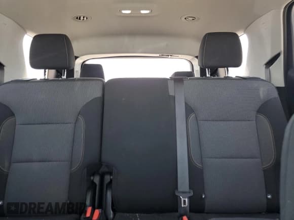 ✅ 2019 Chevrolet Traverse LS • VIN: 1GNERFKW4KJ225798 • Lot: 64685714. Wystawiony na Copart z przebiegiem 86 135 mil. Bezpłatny archiwum sprzedaży aukcyjnych z USA i szczegółowy raport historii pojazdu na DreamBid. Zdjęcie 10.