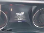 ✅ 2020 Dodge Challenger R/T Scat Pack Widebody • VIN: 2C3CDZFJ7LH239877 • Lot: 41623891. Wystawiony na IAAI z przebiegiem 40 370 mil. Bezpłatny archiwum sprzedaży aukcyjnych z USA i szczegółowy raport historii pojazdu na DreamBid. Zdjęcie 15.