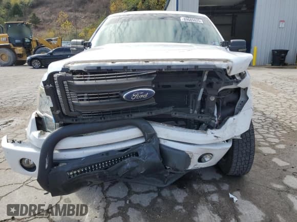 ✅ 2013 Ford F-150 XLT • VIN: 1FTFX1EF9DFD25032 • Лот: 89685025. Опубликован ранее на Copart с пробегом 129 394 миль. Бесплатный доступ к архиву аукционных продаж из США и подробный отчёт об истории автомобиля на DreamBid. Изображение 5.