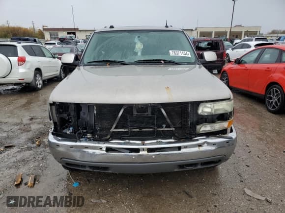 ✅ 2004 Chevrolet Suburban LT • VIN: 1GNFK16Z74J100054 • Лот: 78371154. Опубликован ранее на Copart с пробегом Не указан. Бесплатный доступ к архиву аукционных продаж из США и подробный отчёт об истории автомобиля на DreamBid. Изображение 5.
