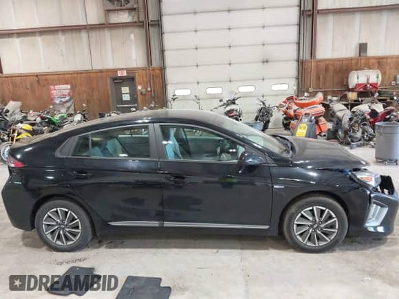 2020 Hyundai Ioniq SE с VIN KMHC75LJ7LU076723, выставлен на аукционе IAAI как лот 42221641 с пробегом 20 797 миль миль и . История ставок и продаж доступна на DreamBid. Изображение 13.