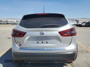 ✅ 2020 Nissan Rogue SV • VIN: JN1BJ1CV4LW261722 • Лот: 70049845. Опубликован ранее на Copart с пробегом 43 824 миль. Бесплатный доступ к архиву аукционных продаж из США и подробный отчёт об истории автомобиля на DreamBid. Изображение 6.