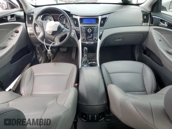 ✅ 2011 Hyundai Sonata Limited • VIN: 5NPEC4ACXBH007069 • Lot: 70506744. Wystawiony na Copart z przebiegiem 113 687 mil. Bezpłatny archiwum sprzedaży aukcyjnych z USA i szczegółowy raport historii pojazdu na DreamBid. Zdjęcie 8.