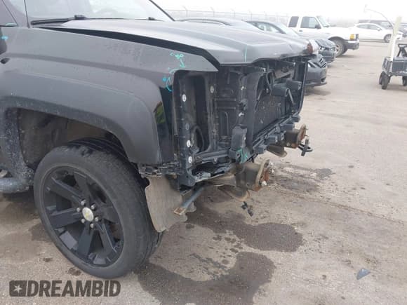 ✅ 2015 Chevrolet Silverado 1500 LT • VIN: 1GCVKREC6FZ200358 • Лот: 43197503. Опубликован ранее на IAAI с пробегом 190 919 миль. Бесплатный доступ к архиву аукционных продаж из США и подробный отчёт об истории автомобиля на DreamBid. Изображение 19.