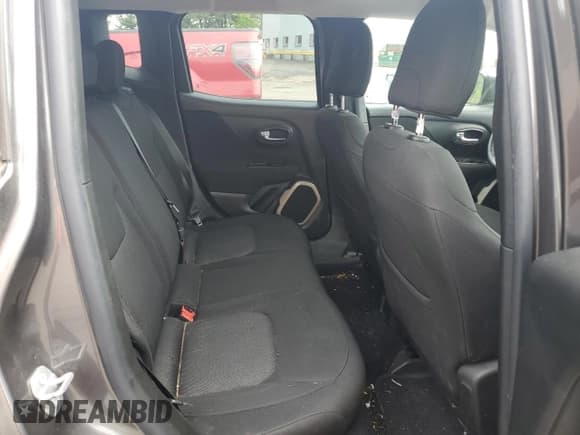 ✅ 2016 Jeep Renegade Latitude • VIN: ZACCJABW4GPD08004 • Lot: 59928245. Wystawiony na Copart z przebiegiem 70 057 mil. Bezpłatny archiwum sprzedaży aukcyjnych z USA i szczegółowy raport historii pojazdu na DreamBid. Zdjęcie 11.