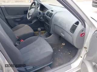 2003 Hyundai Accent GL с VIN KMHCG45C13U430017, выставлен на аукционе IAAI как лот 42625444 с пробегом 151 458 миль миль и . История ставок и продаж доступна на DreamBid. Изображение 5.