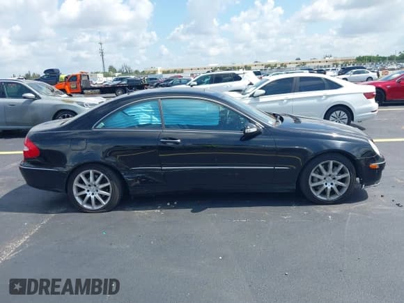 ✅ 2007 Mercedes-Benz CLK 350 • VIN: WDBTJ56H47F228478 • Lot: 42368188. Listed on IAAI with 113,731 mi. Free auction sales archive from the USA and detailed vehicle history report at DreamBid. Image 13.
