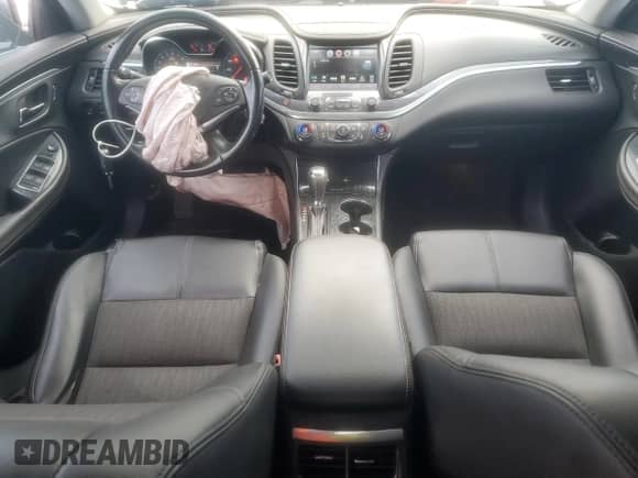 2017 Chevrolet Impala LT с VIN 2G1105S3XH9175570, выставлен на аукционе Copart как лот 71921495 с пробегом 151 534 миль миль и Списание • Salvage title. История ставок и продаж доступна на DreamBid. Изображение 8.