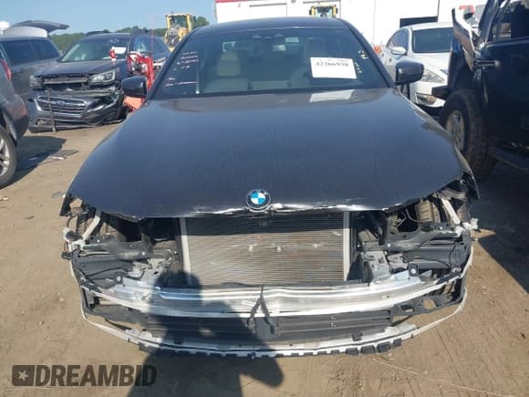 ✅ 2017 BMW 5 Series 540i • VIN: WBAJE5C30HG913690 • Lot: 42366930. Listed on IAAI with 69,066 mi. Free auction sales archive from the USA and detailed vehicle history report at DreamBid. Image 12.