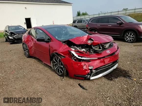 2024 Toyota Prius SE с VIN JTDACACU3R3036289, выставлен на аукционе Copart как лот 67377685 с пробегом 3 667 миль миль и На запчасти • Non repairable. История ставок и продаж доступна на DreamBid. Изображение 13.