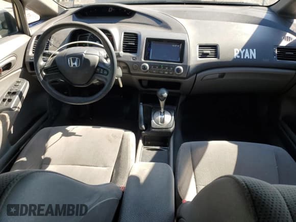 ✅ 2008 Honda Civic DX-G • VIN: 2HGFA16458H102989 • Lot: 69630235. Listed on Copart with 248,771 mi. Free auction sales archive from the USA and detailed vehicle history report at DreamBid. Image 8.