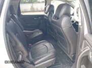 ✅ 2016 Chevrolet Traverse LTZ • VIN: 1GNKVJKD7GJ181898 • Lot: 43113001. Wystawiony na IAAI z przebiegiem 76 990 mil. Bezpłatny archiwum sprzedaży aukcyjnych z USA i szczegółowy raport historii pojazdu na DreamBid. Zdjęcie 8.