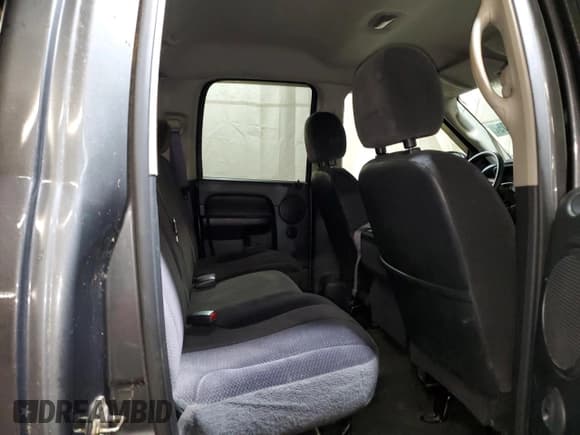 ✅ 2004 Dodge 2500 SLT • VIN: 3D7KU28D14G177678 • Lot: 89506605. Wystawiony na Copart z przebiegiem 174 608 mil. Bezpłatny archiwum sprzedaży aukcyjnych z USA i szczegółowy raport historii pojazdu na DreamBid. Zdjęcie 10.