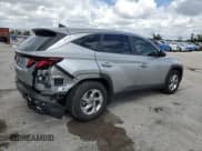 ✅ 2022 Hyundai Tucson SE • VIN: 5NMJA3AE0NH062390 • Lot: 70260264. Wystawiony na Copart z przebiegiem 284 563 mil. Bezpłatny archiwum sprzedaży aukcyjnych z USA i szczegółowy raport historii pojazdu na DreamBid. Zdjęcie 3.