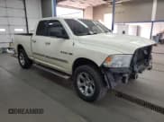 ✅ 2010 Dodge 1500 ST • VIN: 1D7RV1GT2AS227961 • Lot: 71073625. Wystawiony na Copart z przebiegiem 193 261 mil. Bezpłatny archiwum sprzedaży aukcyjnych z USA i szczegółowy raport historii pojazdu na DreamBid. Zdjęcie 4.