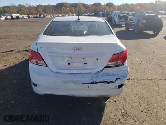 ✅ 2016 Hyundai Accent SE • VIN: KMHCT4AE9GU095162 • Лот: 76310484. Опубликован ранее на Copart с пробегом 147 483 миль. Бесплатный доступ к архиву аукционных продаж из США и подробный отчёт об истории автомобиля на DreamBid. Изображение 6.