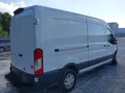 ✅ 2022 Ford Transit Cargo • VIN: 1FTBW9C80NKA31953 • Lot: 43270363. Listed on IAAI with 163,651 mi. Free auction sales archive from the USA and detailed vehicle history report at DreamBid. Image 4.