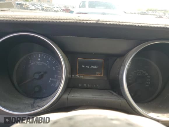 ✅ 2023 Ford Mustang GT Premium • VIN: 1FATP8FF7P5109562 • Lot: 60616315. Wystawiony na Copart z przebiegiem 51 774 mil. Bezpłatny archiwum sprzedaży aukcyjnych z USA i szczegółowy raport historii pojazdu na DreamBid. Zdjęcie 9.