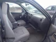 ✅ 2004 Chevrolet Colorado LS Z71 • VIN: 1GCDT196948105715 • Lot: 31924071. Listed on IAAI with 326 mi. Free auction sales archive from the USA and detailed vehicle history report at DreamBid. Image 5.