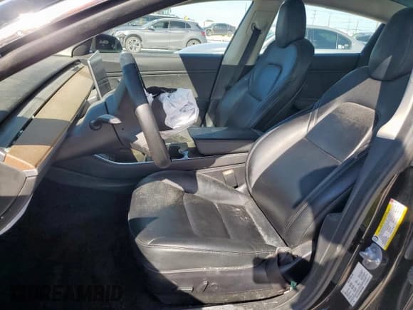 ✅ 2019 Tesla Model 3 Mid Range • VIN: 5YJ3E1EA6KF426687 • Лот: 87441135. Опубликован ранее на Copart с пробегом 74 998 миль. Бесплатный доступ к архиву аукционных продаж из США и подробный отчёт об истории автомобиля на DreamBid. Изображение 7.