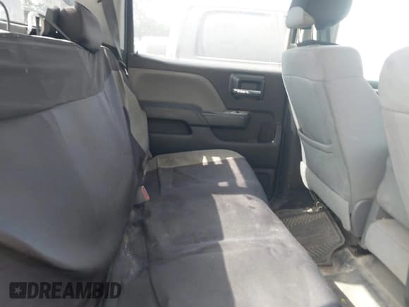 ✅ 2018 Chevrolet Silverado 2500HD Work Truck • VIN: 1GC1CUEG5JF211573 • Лот: 43252193. Опубликован ранее на IAAI с пробегом 220 060 миль. Бесплатный доступ к архиву аукционных продаж из США и подробный отчёт об истории автомобиля на DreamBid. Изображение 8.