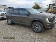 ✅ 2025 GMC Acadia AWD AT4 • VIN: 1GKENPRS9SJ114052 • Lot: 82498345. Listed on Copart with 20,062 mi. Free auction sales archive from the USA and detailed vehicle history report at DreamBid. Image 4.