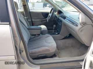 ✅ 2000 Chevrolet Malibu LS • VIN: 1G1NE52J3Y6152320 • Lot: 43573088. Wystawiony na IAAI z przebiegiem 158 006 mil mil. Skorzystaj z bezpłatnego archiwum sprzedaży aukcyjnych z USA i zobacz szczegółowy raport historii pojazdu na DreamBid. Zdjęcie 5.