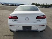 ✅ 2019 Mercedes-Benz E 450 • VIN: WDD1J6JB7KF105550 • Lot: 81969505. Wystawiony na Copart z przebiegiem 32 448 mil. Bezpłatny archiwum sprzedaży aukcyjnych z USA i szczegółowy raport historii pojazdu na DreamBid. Zdjęcie 6.
